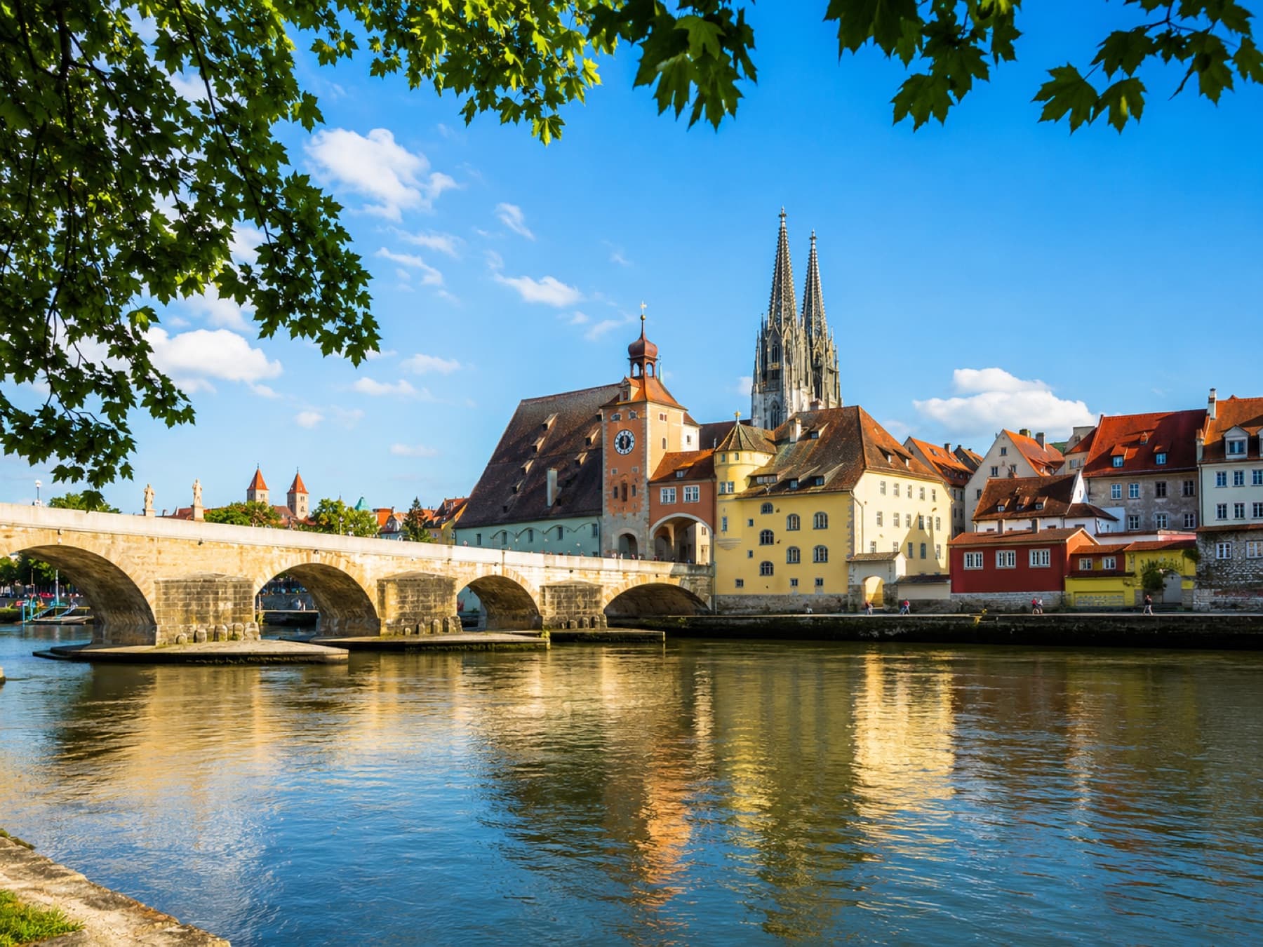Regensburg Stone Bridge and cathedral